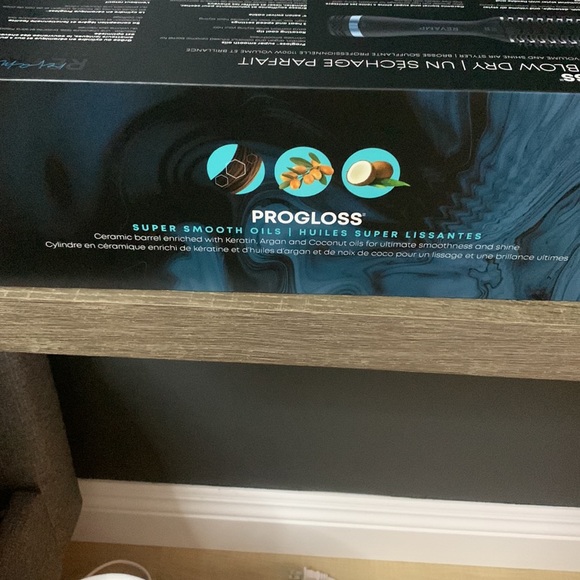 Revamp Progloss Perfect Blow Dry Volume and Shine Air Style - Picture 3 of 4